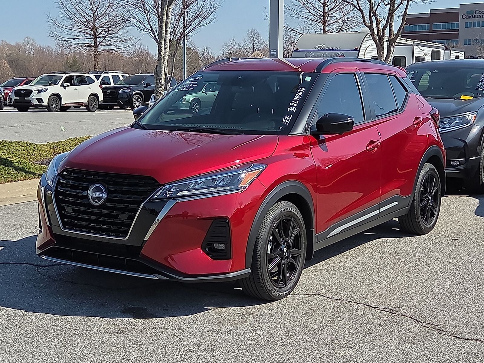 2024 Nissan Kicks SR