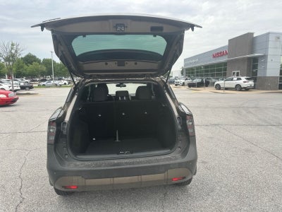 2025 Nissan Kicks S
