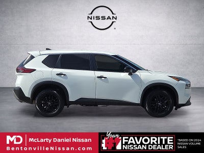 2022 Nissan Rogue S