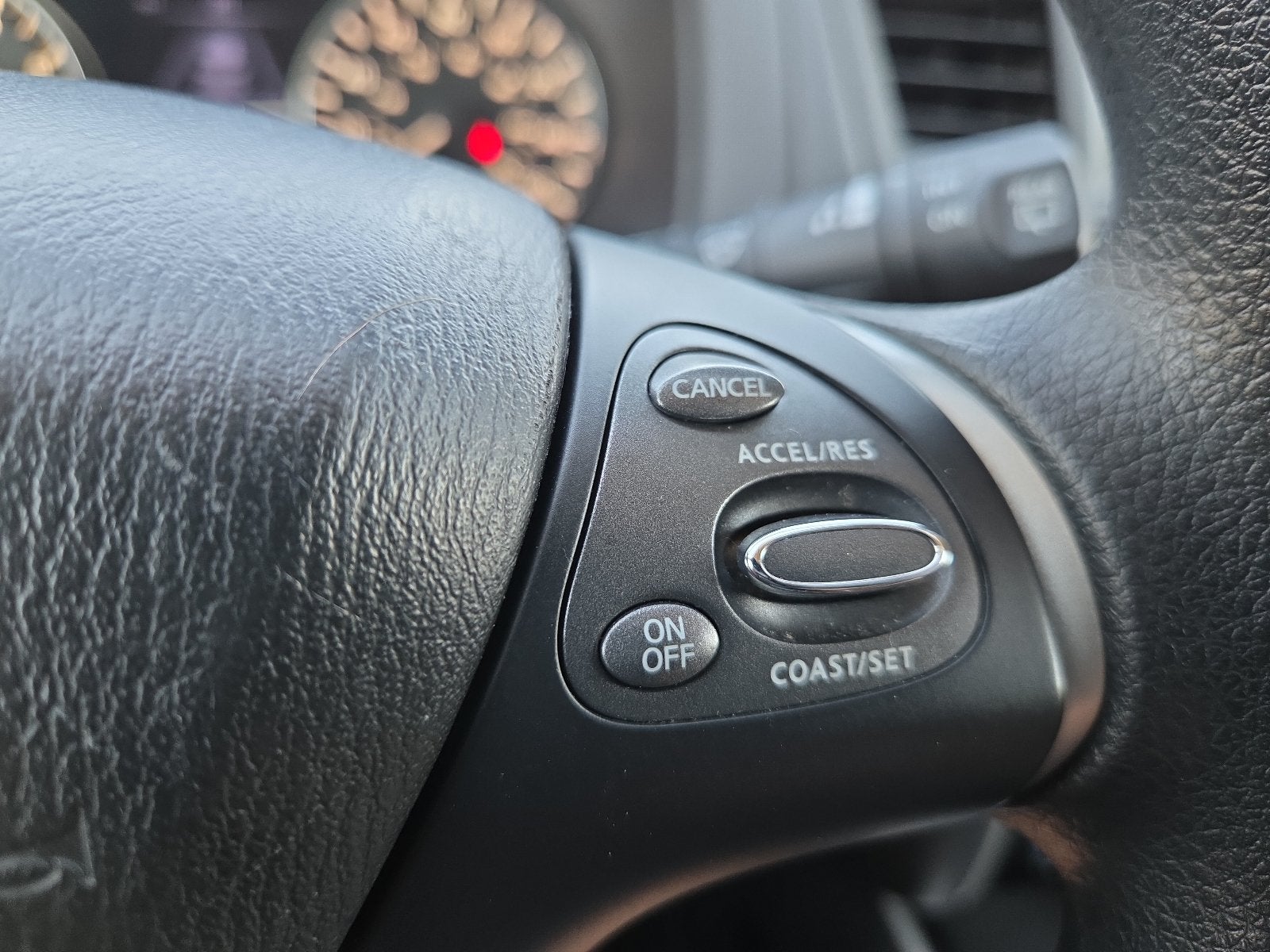 2020 Nissan Pathfinder S