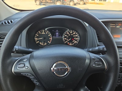 2020 Nissan Pathfinder S
