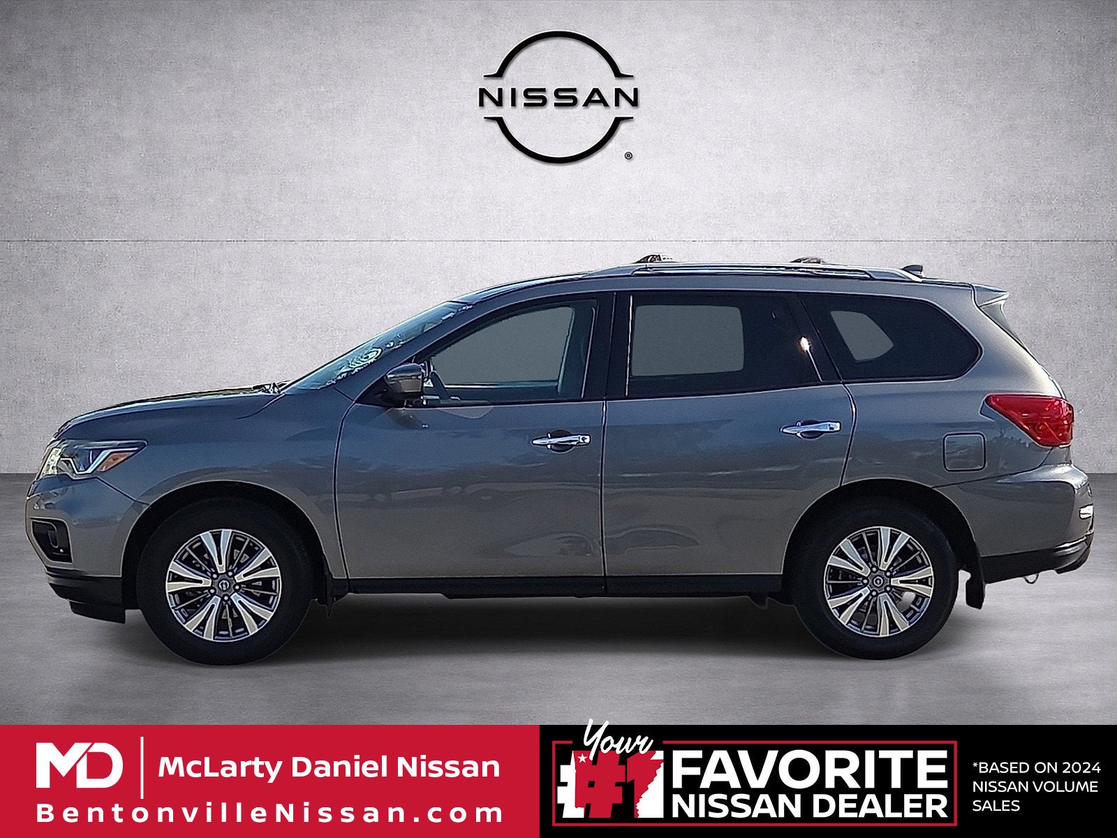 2020 Nissan Pathfinder S
