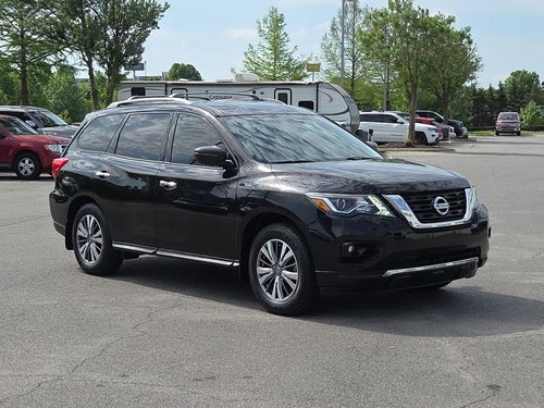 2020 Nissan Pathfinder SV