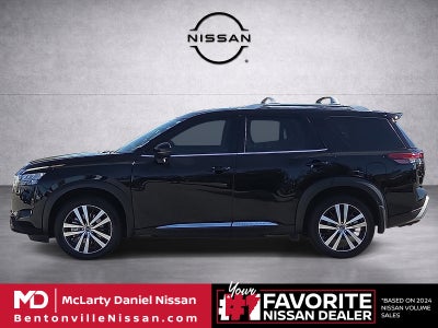2024 Nissan Pathfinder Platinum