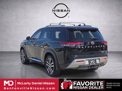 2024 Nissan Pathfinder Platinum