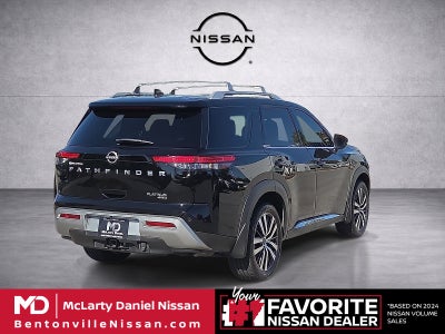 2024 Nissan Pathfinder Platinum