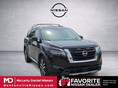 2024 Nissan Pathfinder Platinum