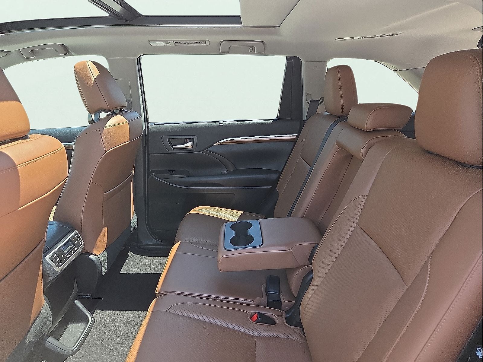 2019 Toyota Highlander Limited Platinum