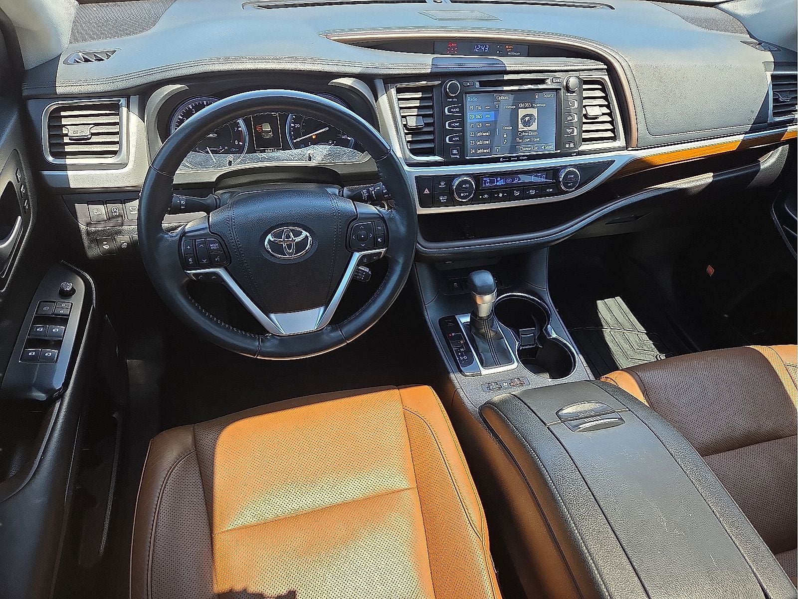 2019 Toyota Highlander Limited Platinum