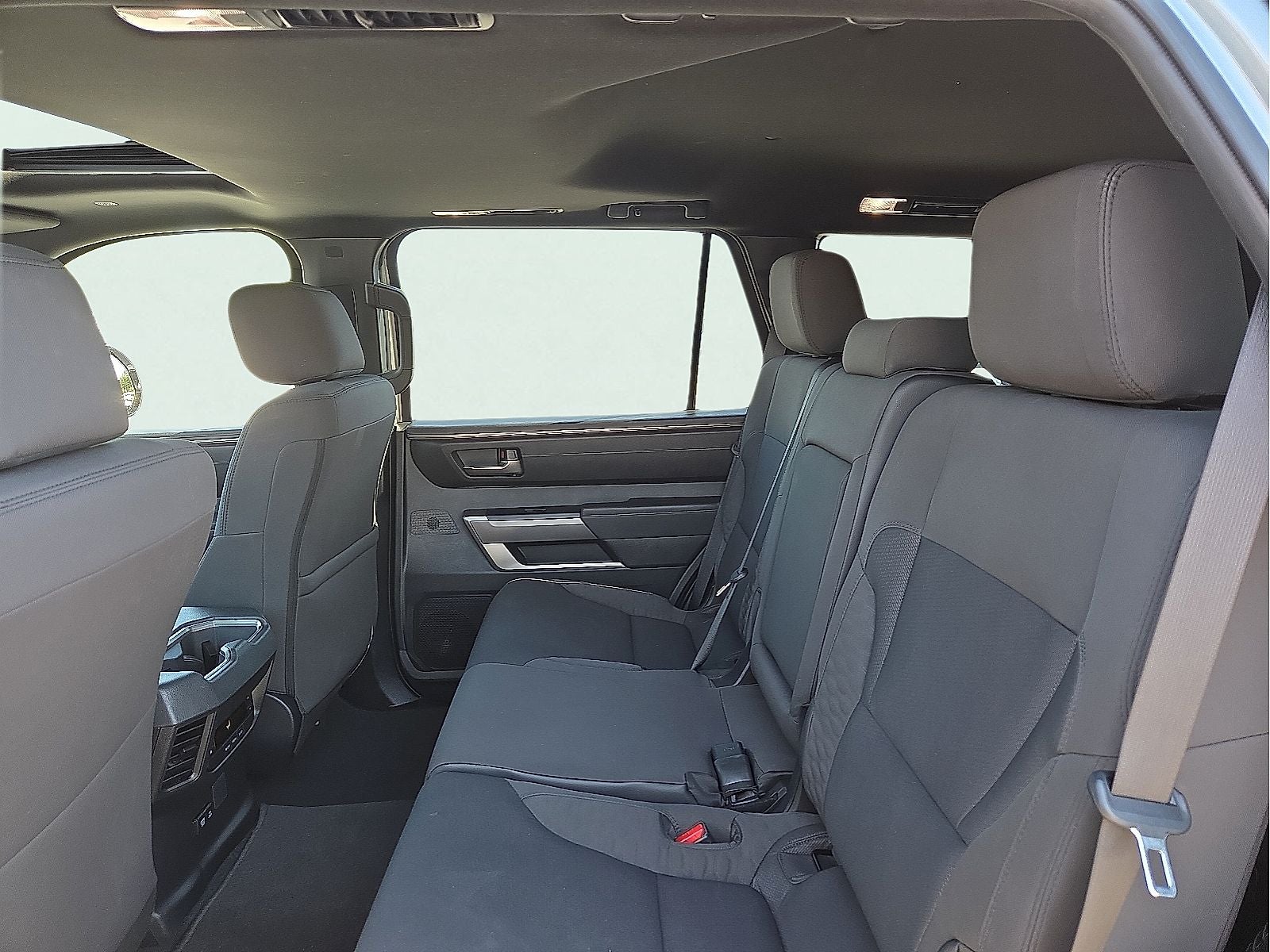 2025 Toyota Sequoia SR5