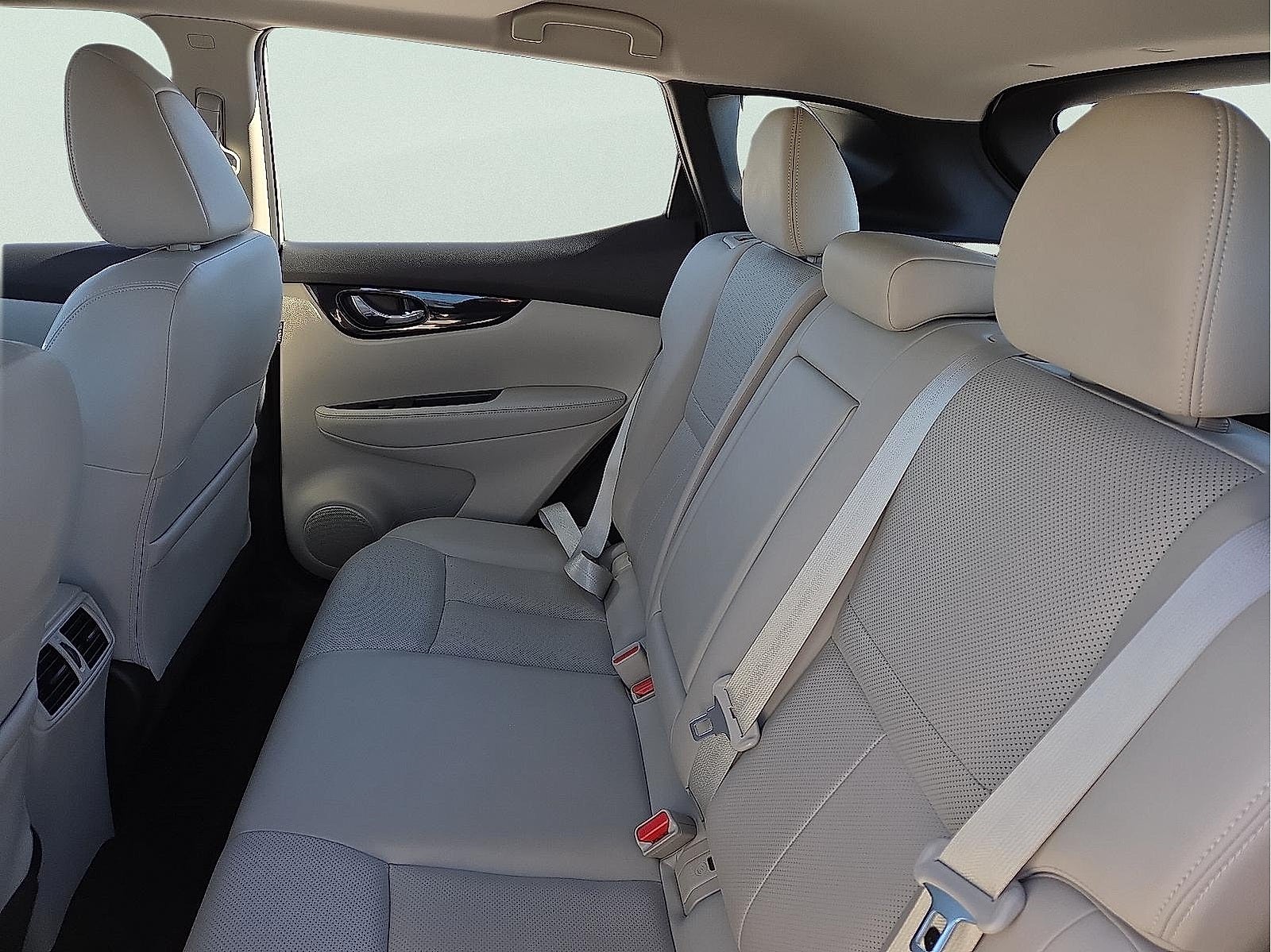 2021 Nissan Rogue Sport SL