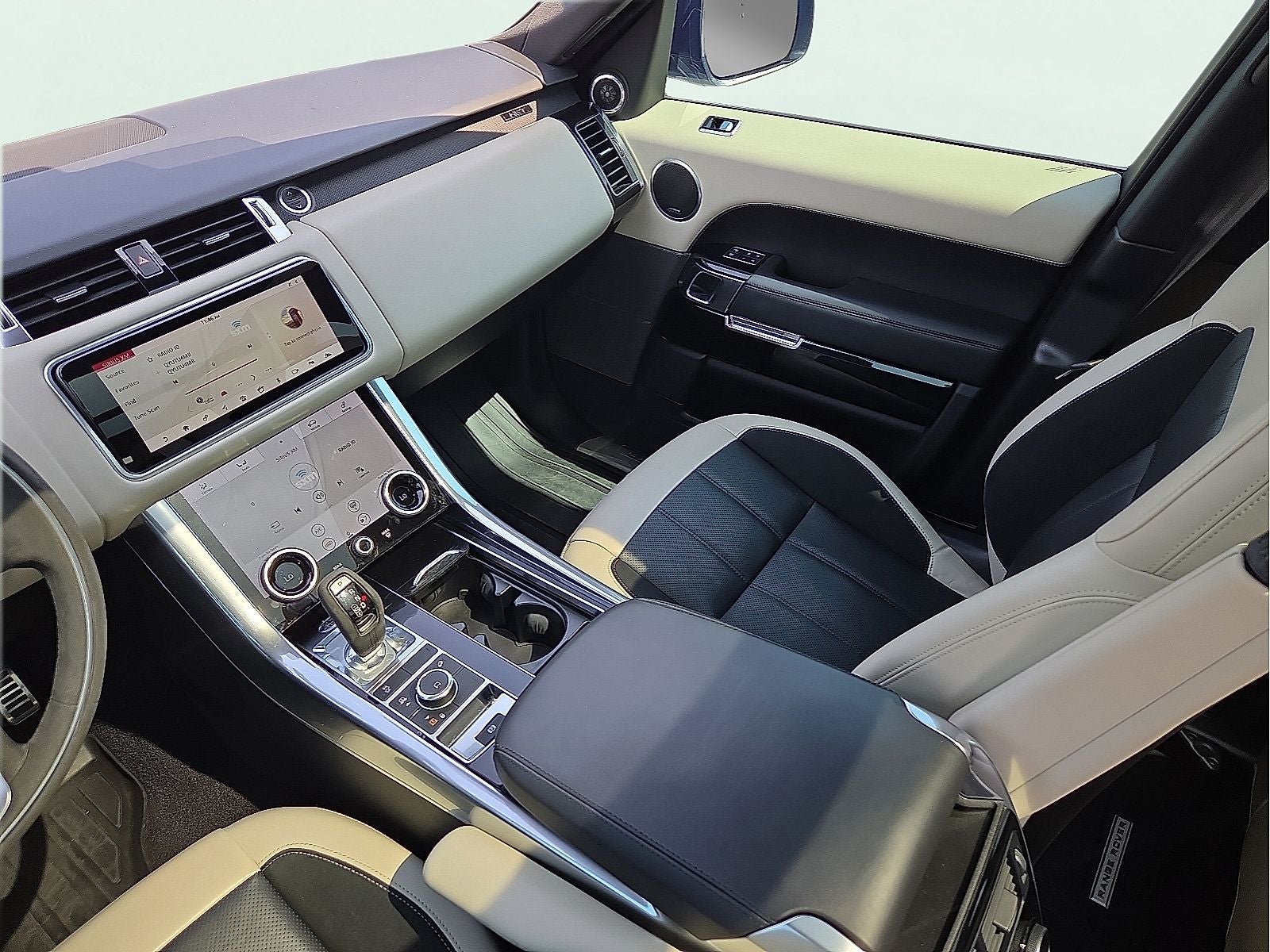 2021 Land Rover Range Rover Sport HST