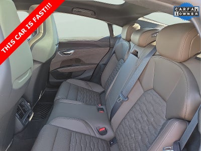 2022 Audi e-tron GT Premium Plus quattro