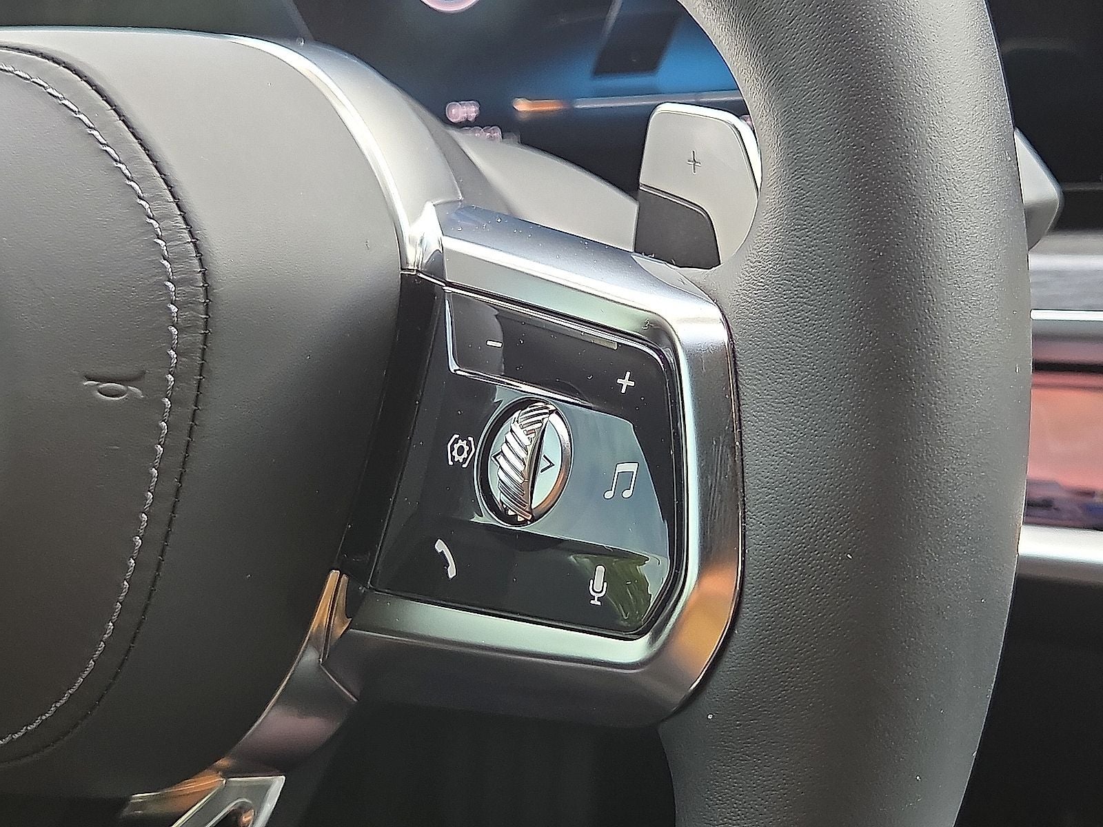 2025 BMW 7 Series 740i xDrive