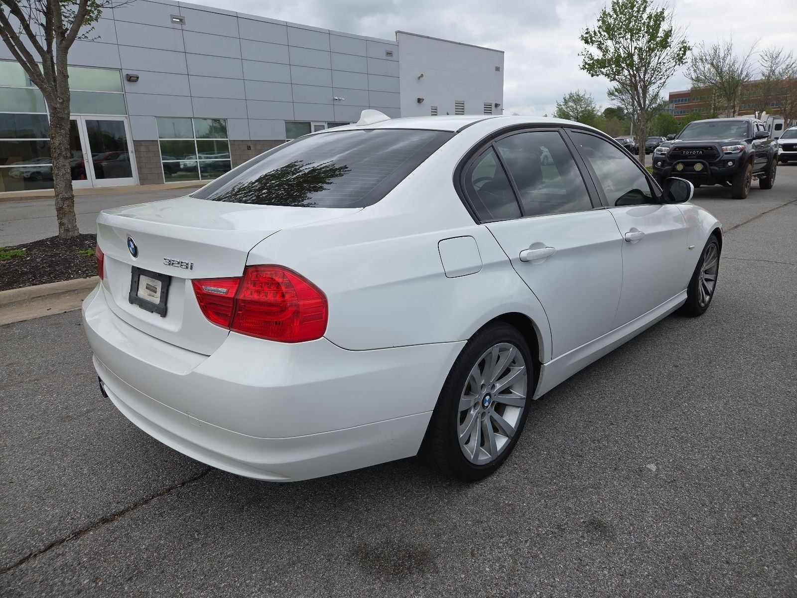 2010 BMW 3 Series 328i