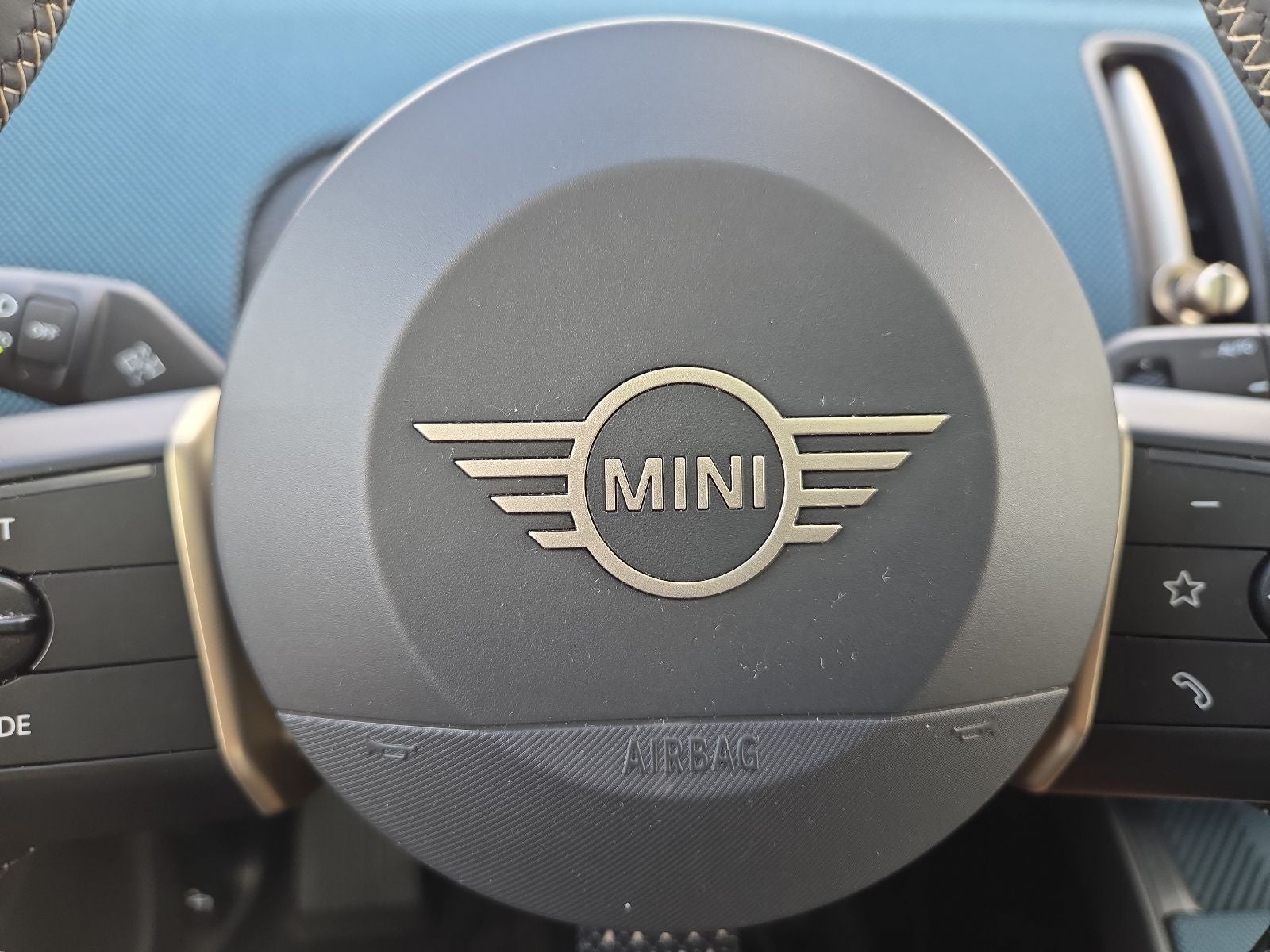 2025 MINI Cooper S Countryman Iconic