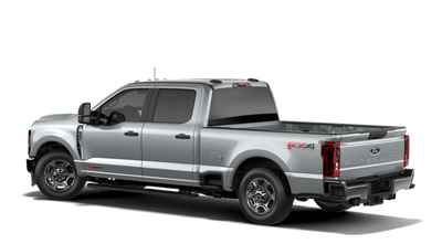 2027 Ford Super Duty F-350® XLT