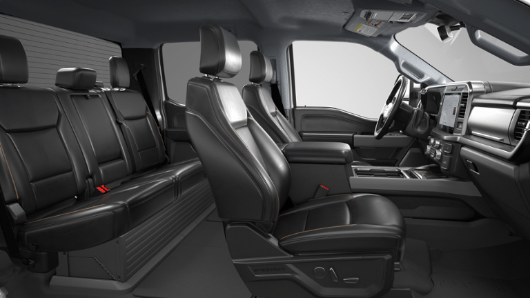 2026 Ford Super Duty F-350® Lariat®